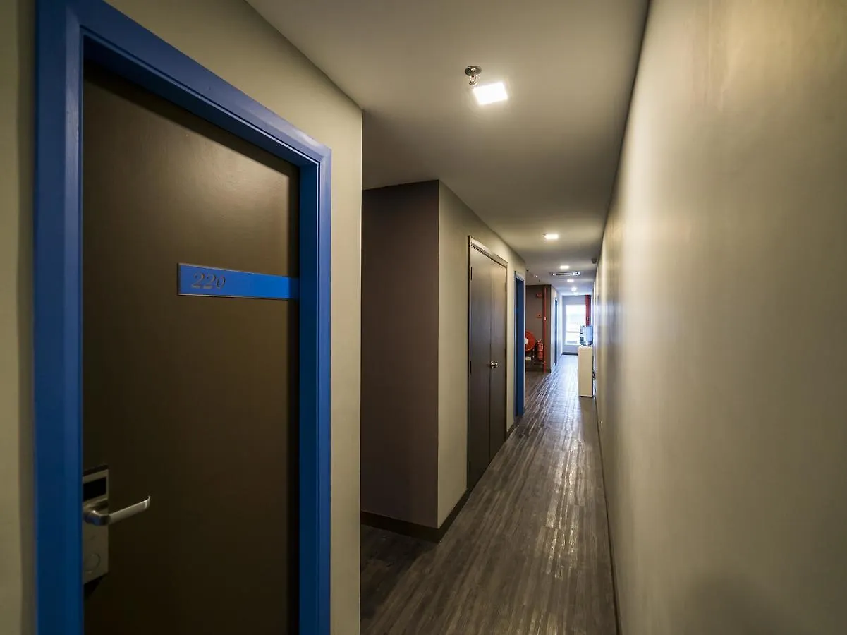 Oyo 264 City Edge Hotel 쿠알라룸푸르 3*,
